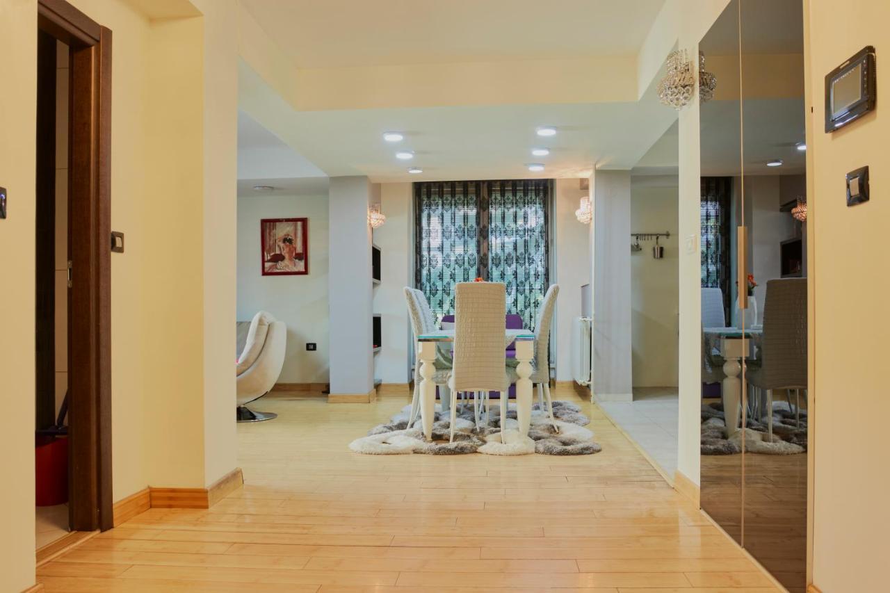 Diamond Butterfly Apartment Üsküp Dış mekan fotoğraf